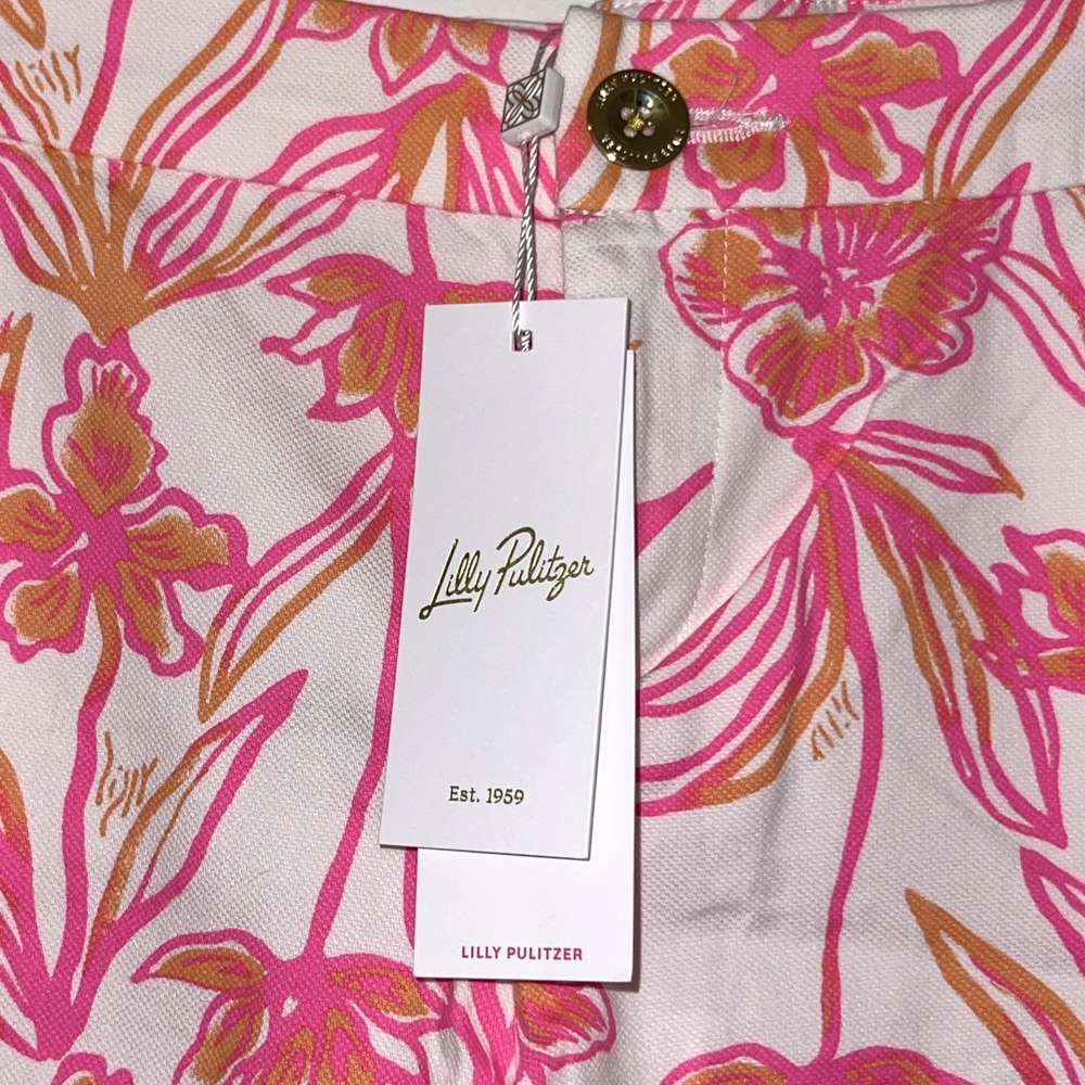 Lilly Pulitzer Buttercup Shorts NWT Size 8 Resort White Lovely Long Stems $74 - Picture 4 of 11